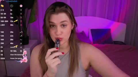 Snapshot of milana_monroe chatting on 21, 5, 2026 Milana online show from 21, 5, 2026