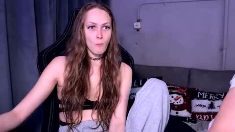 Snapshot of milana_sexwife chatting on 17, 1, 2026 Dan and Milana online show from 17, 1, 2026