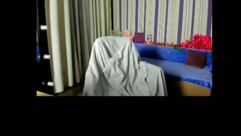 MilanaAlvis online show from 15, 11, 2025