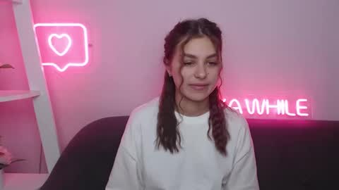 Snapshot of milanaangelas chatting on 6, 12, 2024 milanaangelas online show from 6, 12, 2024