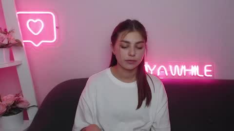 Snapshot of milanaangelas chatting on 12, 12, 2024 milanaangelas online show from 12, 12, 2024