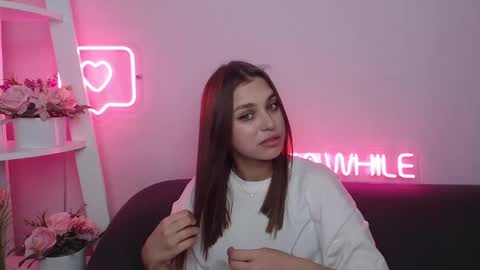 Snapshot of milanaangelas chatting on 24, 1, 2025 milanaangelas online show from 24, 1, 2025