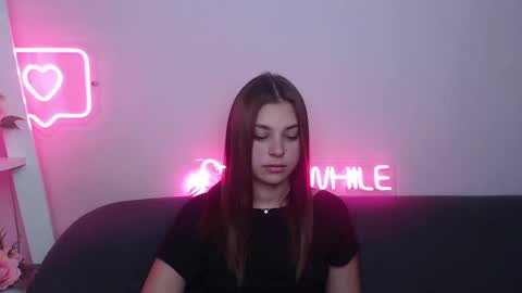 Snapshot of milanaangelas chatting on 10, 2, 2025 milanaangelas online show from 10, 2, 2025