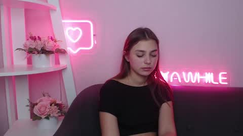 Snapshot of milanaangelas chatting on 23, 2, 2025 milanaangelas online show from 23, 2, 2025