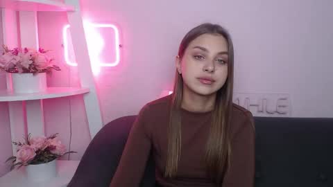 Snapshot of milanaangelas chatting on 21, 9, 2025 milanaangelas online show from 21, 9, 2025