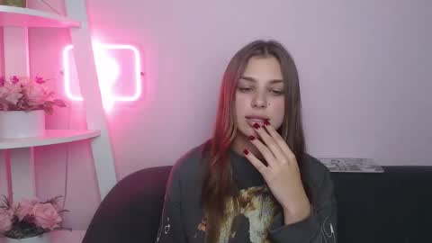 milanaangelas online show from 26, 10, 2025