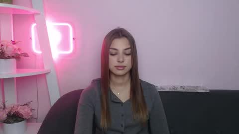 milanaangelas online show from 28, 11, 2025