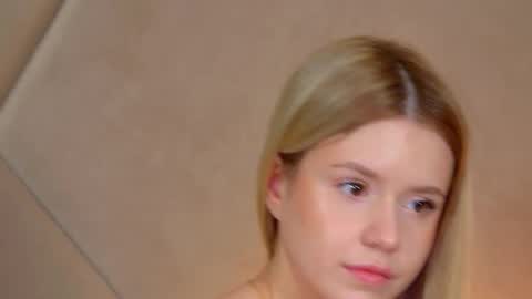 MilanaBalmain online show from 3, 2, 2026