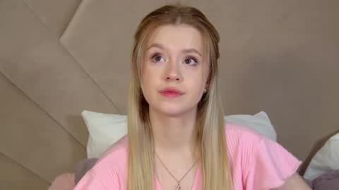 MilanaBalmain online show from 6, 4, 2026