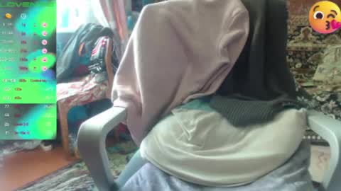 Snapshot of milanasvethoney chatting on 19, 3, 2026 Luna-- link in bio online show from 19, 3, 2026