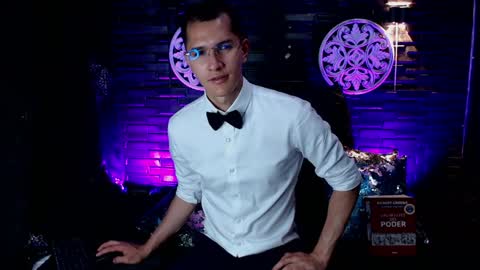 Snapshot of milandavid1 chatting on 24, 3, 2026 milandavid1 online show from 24, 3, 2026