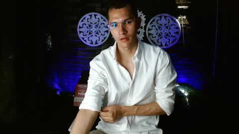 Snapshot of milandavid1 chatting on 26, 3, 2026 milandavid1 online show from 26, 3, 2026