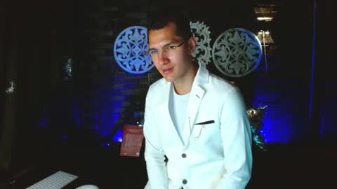 Snapshot of milandavid1 chatting on 28, 3, 2026 milandavid1 online show from 28, 3, 2026