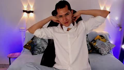 Snapshot of milandavid1 chatting on 30, 3, 2026 milandavid1 online show from 30, 3, 2026