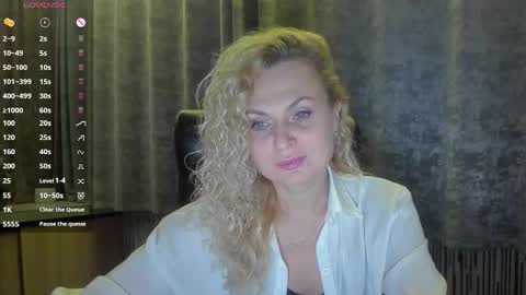 milanna_x online show from 15, 9, 2025