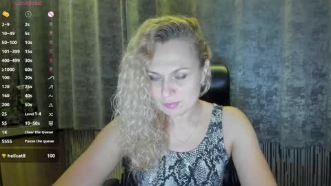 milanna_x online show from 2, 10, 2025