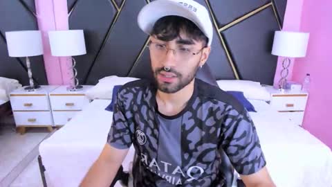 milanzaire online show from 7, 11, 2025