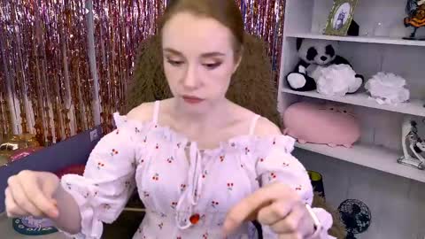 Mila online show from 4, 6, 2026