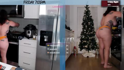 Snapshot of milavalentinax chatting on 14, 12, 2024 Mila Valentina online show from 14, 12, 2024