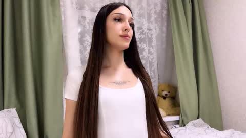 Milana online show from 15, 12, 2025