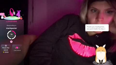 Snapshot of milaxo89 chatting on 5, 1, 2026 milaxo89 online show from 5, 1, 2026