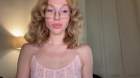 Mila online show from 21, 2, 2026