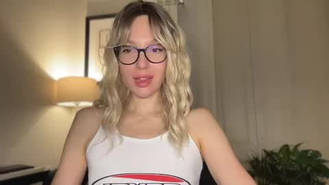 Mila online show from 29, 6, 2026
