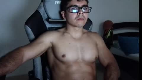 Snapshot of milcaritas3 chatting on 15, 4, 2026 milcaritas3 online show from 15, 4, 2026