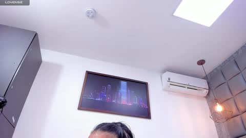 Milena  online show from 30, 1, 2025