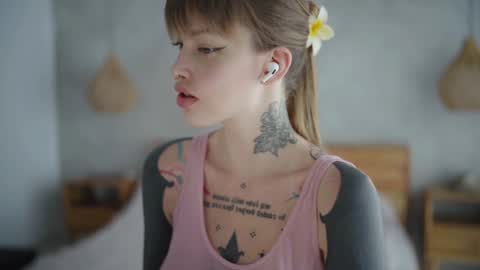 M  Telegram mamagotachannel online show from 5, 2, 2025