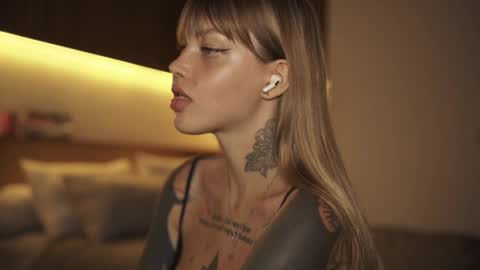 M  Telegram mamagotachannel online show from 4, 4, 2026