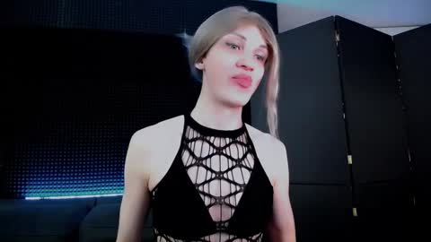 Snapshot of milena_hardy chatting on 20, 10, 2025 Milena Hardy online show from 20, 10, 2025