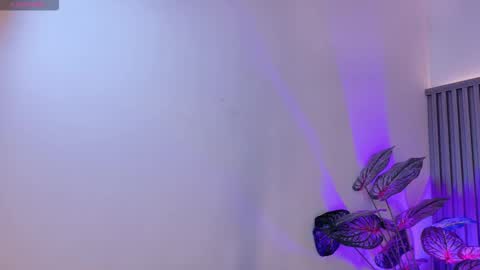 milena_lawson online show from 27, 11, 2025