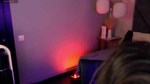 Snapshot of milena_mellow chatting on 10, 4, 2026 Milena online show from 10, 4, 2026