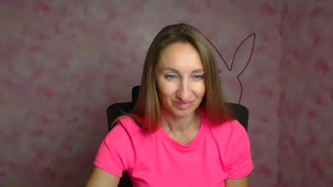 Snapshot of milena_sunny_ chatting on 5, 4, 2026 Milena online show from 5, 4, 2026