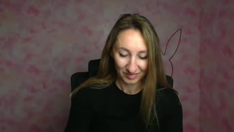 Snapshot of milena_sunny_ chatting on 17, 4, 2026 Milena online show from 17, 4, 2026