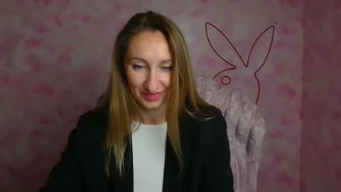 Snapshot of milena_sunny_ chatting on 22, 4, 2026 Milena online show from 22, 4, 2026