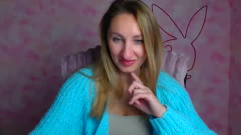 Snapshot of milena_sunny_ chatting on 28, 4, 2026 Milena online show from 28, 4, 2026