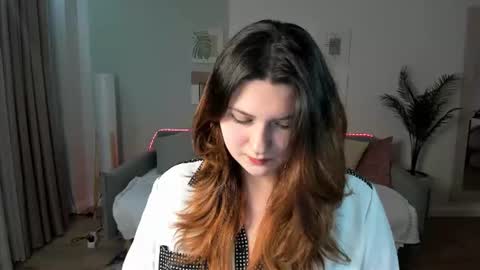 Snapshot of milenafiery chatting on 30, 6, 2026 milenafiery online show from 30, 6, 2026