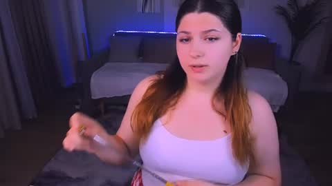 Snapshot of milenafiery chatting on 6, 7, 2026 milenafiery online show from 6, 7, 2026