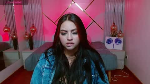 Snapshot of miley_clarck chatting on 2, 4, 2026 Miley online show from 2, 4, 2026