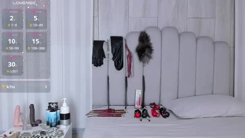 Snapshot of mileyerikson chatting on 15, 1, 2026 MILEY online show from 15, 1, 2026