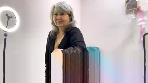 Snapshot of milf_charlotty chatting on 13, 2, 2025 Charlotte online show from 13, 2, 2025
