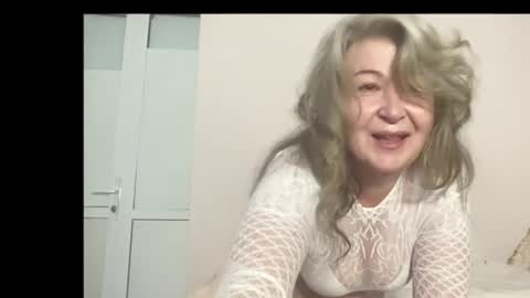Snapshot of milf_charlotty chatting on 13, 7, 2026 Charlotte online show from 13, 7, 2026