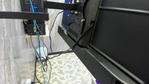 Snapshot of milf_drip chatting on 6, 4, 2026 Lili online show from 6, 4, 2026