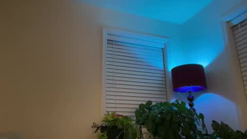 Snapshot of milf_goddess chatting on 23, 3, 2026 MIlf Goddess online show from 23, 3, 2026