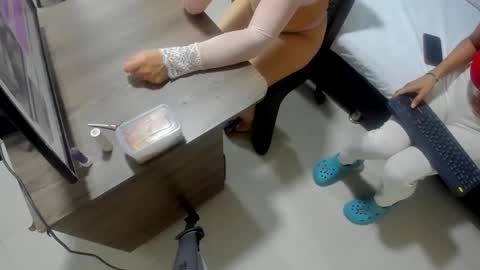 Snapshot of milf_march chatting on 24, 3, 2026 milf_march online show from 24, 3, 2026