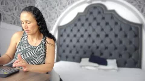 Snapshot of milf_march chatting on 5, 4, 2026 milf_march online show from 5, 4, 2026