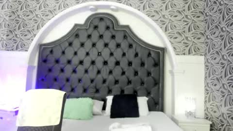 Snapshot of milf_march chatting on 22, 4, 2026 milf_march online show from 22, 4, 2026