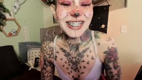 Isabella online show from 6, 7, 2026